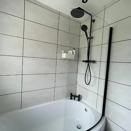 Modern 3 Bedroom Home, Close To City Centre And Peak District Heeley Exterior photo