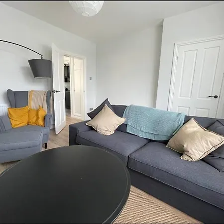 Modern 3 Bedroom Home, Close To City Centre And Peak District Heeley Exterior photo
